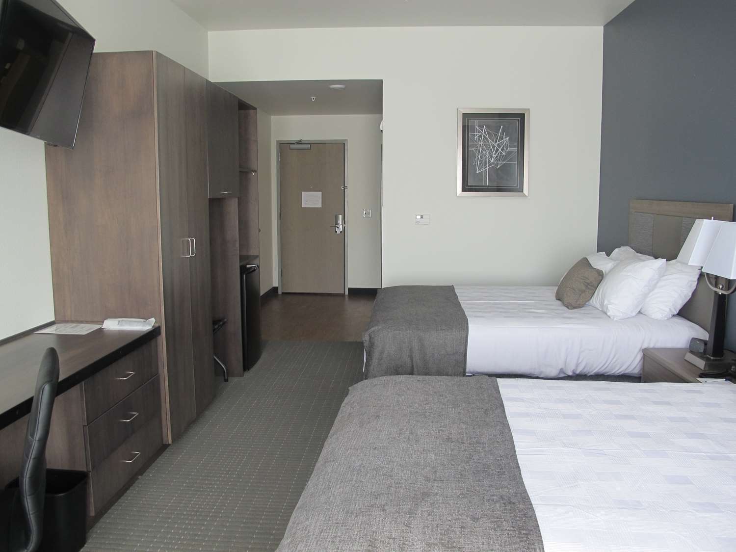 Best Western Plus Peppertree Civic Center